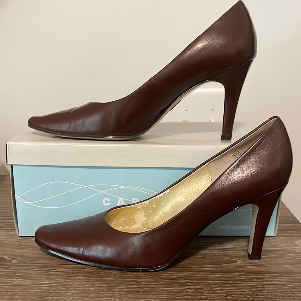 Caressa High Heels Size 10M Burgundy Classic Style